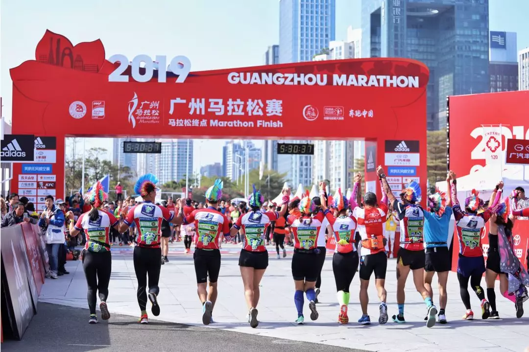 【活动回顾】蓝骄传媒助力2019广州马拉松赛圆满举行